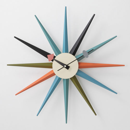 太陽が光り輝く様をモチーフにした遊び心あふれるGeorge Nelson(ジョージ・ネルソン)のSunburst Clock(サンバーストクロック)