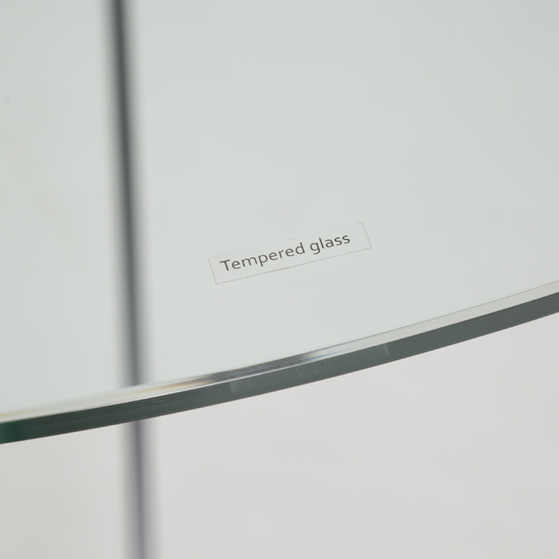 シンプルモダンでスタイリッシュなガラス円テーブルgeo(ジオ)の天板