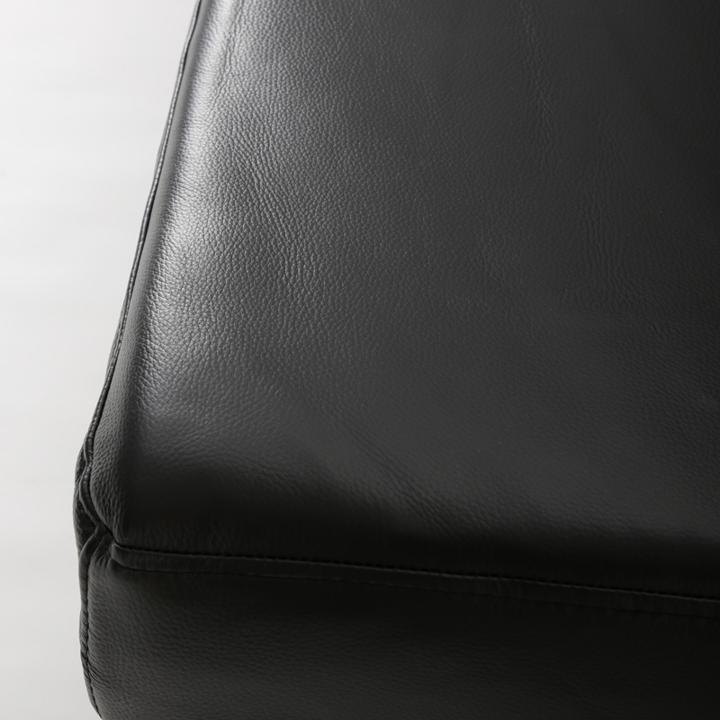 ナチュラルモダンなLEATHER WOOD SOFAのオーダーカラー