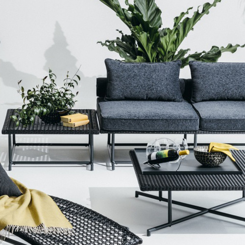 人工ラタンを使用したガーデン家具「PATIO PETITE」MAシリーズの座り心地