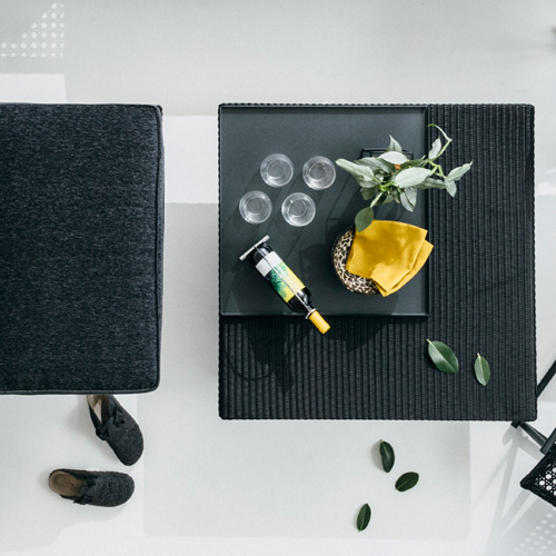 人工ラタンを使用したガーデン家具「PATIO PETITE」MAシリーズのリクライニング