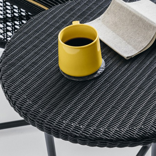 人工ラタンを使用したガーデン家具「PATIO PETITE」MAシリーズの本体素材