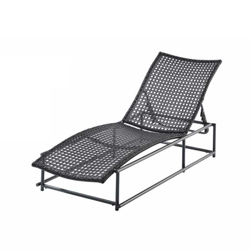 人工ラタンを使用したガーデン家具「PATIO PETITE」MAシリーズのシンプルなデザイン