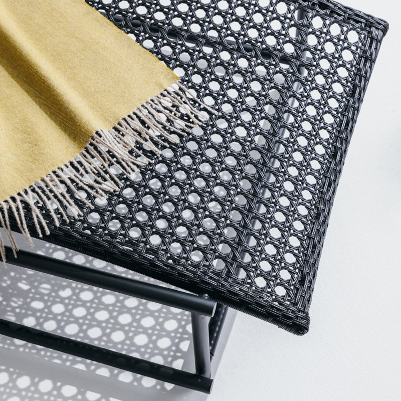 人工ラタンを使用したガーデン家具「PATIO PETITE」MAシリーズの生地