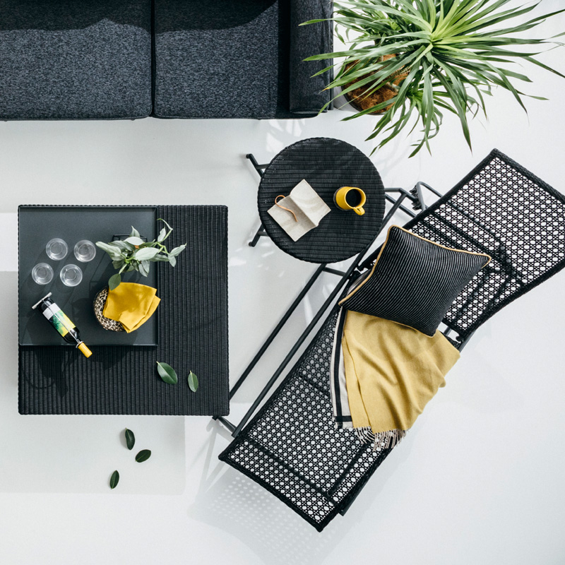人工ラタンを使用したガーデン家具「PATIO PETITE」MAシリーズの座り心地