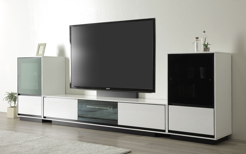 ハイグロスUV塗装を使用したシンプルでスタイリッシュなテレビボード「LUSTER(ラスター)」のイメージ
