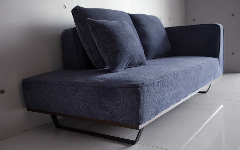 2.5人掛けソファーのシンプルデザインなローソファー「Libero(リベロ)」のサイズ