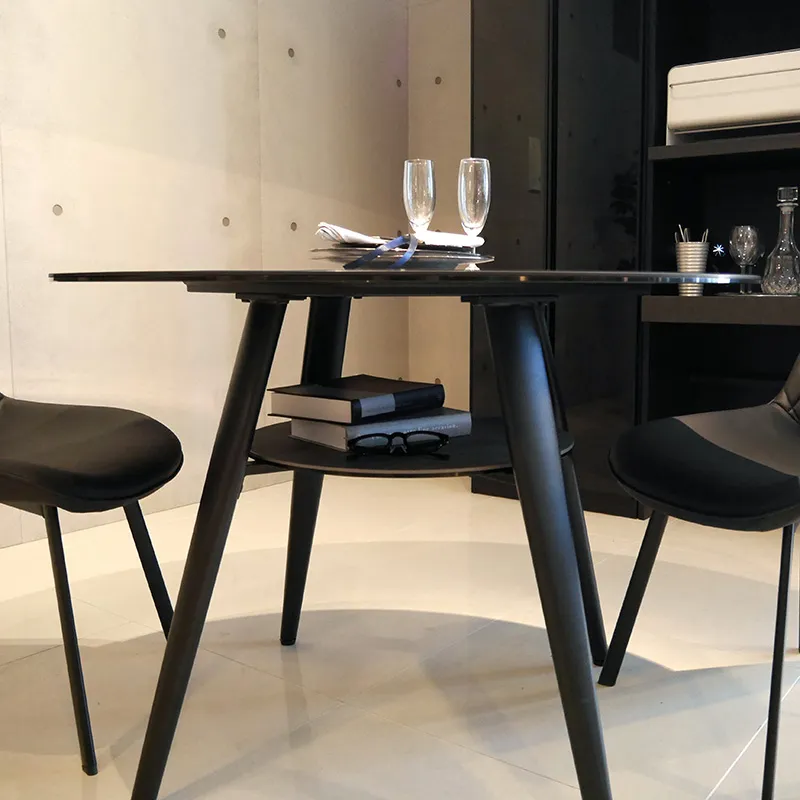 高機能のセラミックを使用したシンプルモダンテーブル「OLBIA(オルビア)」の収納