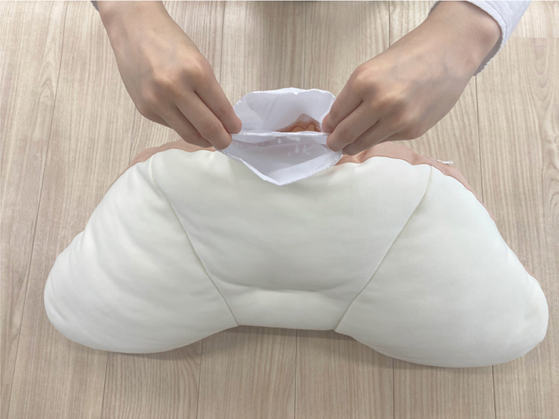 横向き寝専用枕「YOKONEGU（ヨコネグ）」の組み換え手順12