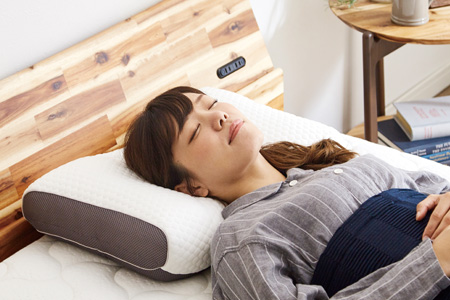 首をしっかり支えて自分好みに調整できる枕「NECK PILLOW（ネックピロー）」の組み換え手順13