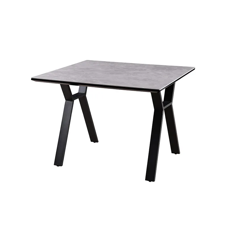 高機能のセラミックを使用したシンプルモダンテーブル「Tafel(タフル)」のデザイン