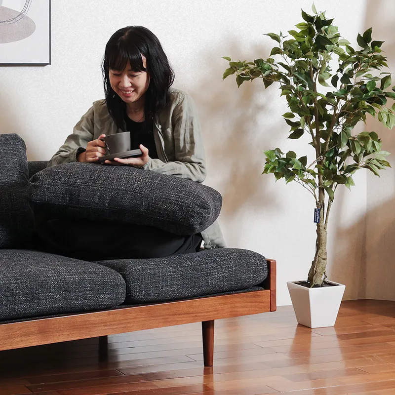 暮らしに心地よさと温かみを添える北欧ヴィンテージデザインソファー「TRET(トレット)」のサイズ