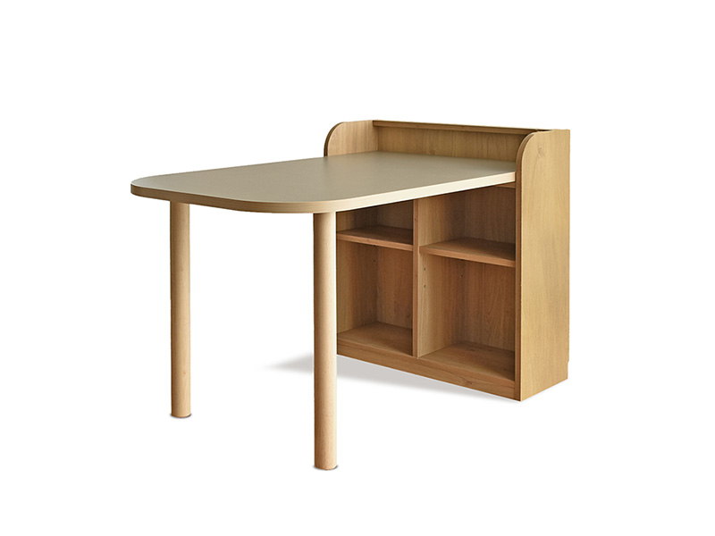 ナチュラルでモダンなインテリアのデスク、ドレッサー - 家具