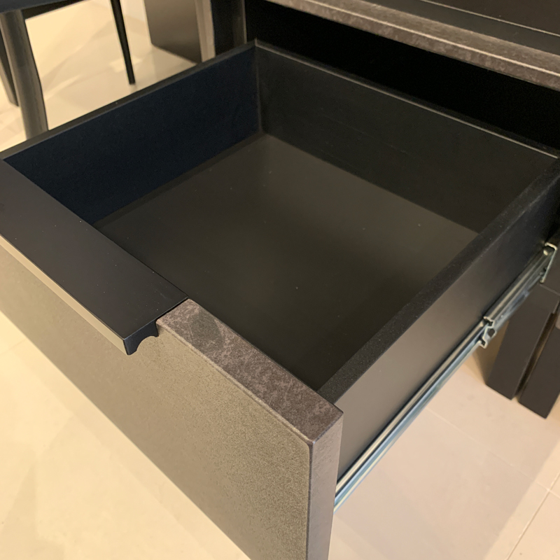 サイドキャビネット 幅45cm「SAZAVY」/扉:ガラス - 家具・インテリア