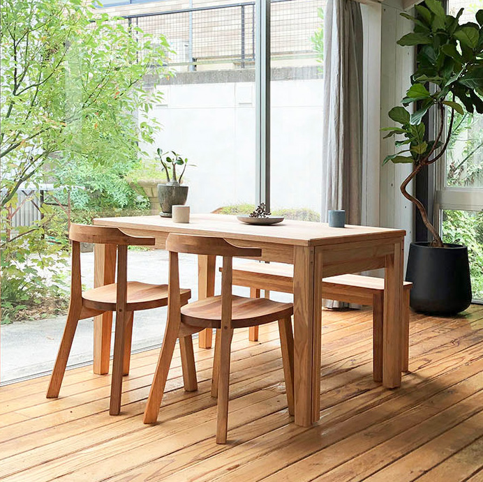 ダイニングテーブル「Aki(アキ)」/4〜6人掛け/伸長式 - 家具