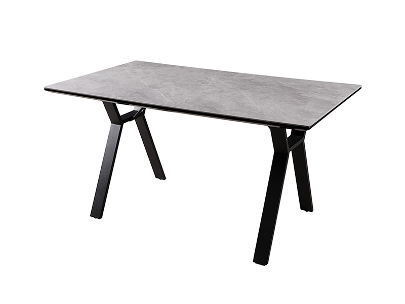 ダイニングテーブル「Tafel(タフル)」/4人掛け