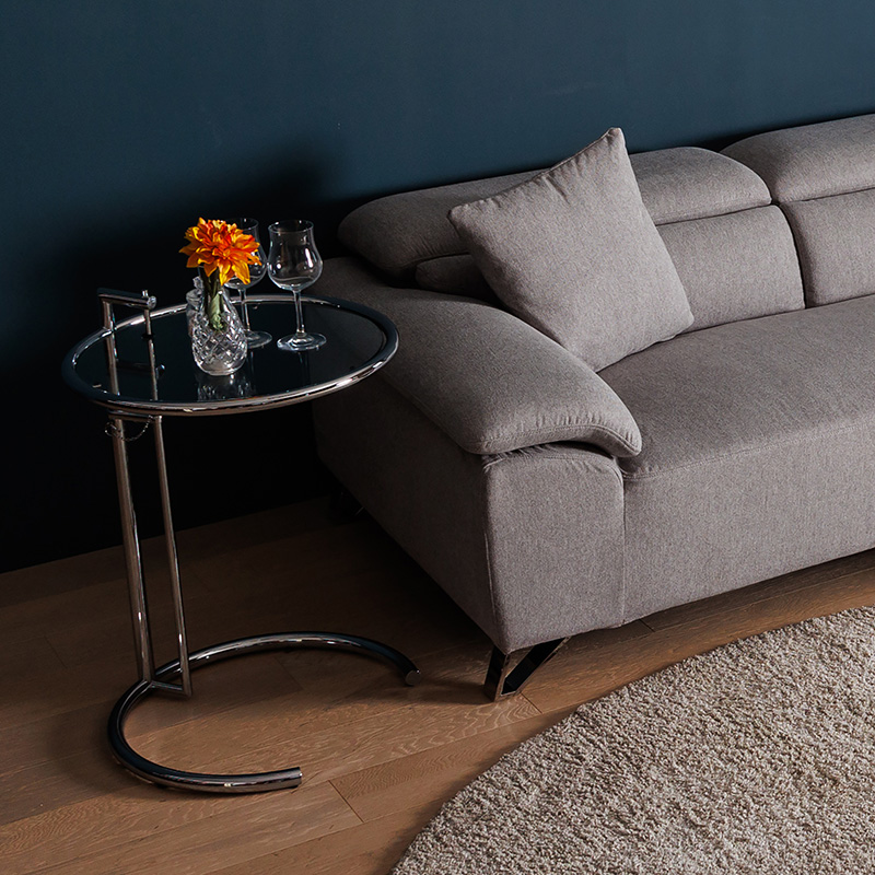 サイドテーブル「adjustable side table（アジャスタブルテーブル